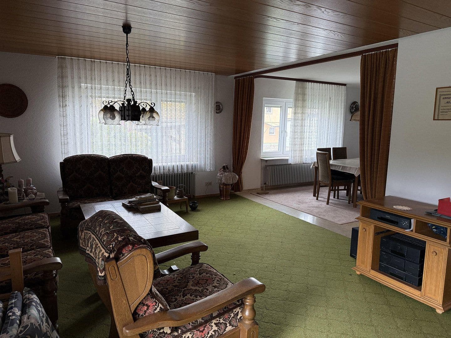 Prodej domu 170 m², pozemek 520 m², Ringstraße 19/1, Zaberfeld, Bádensko-Württembersko Prodej domu 170 m², pozemek 520 m², Ringstraße 19/1, Zaberfeld, Bádensko-Württembersko