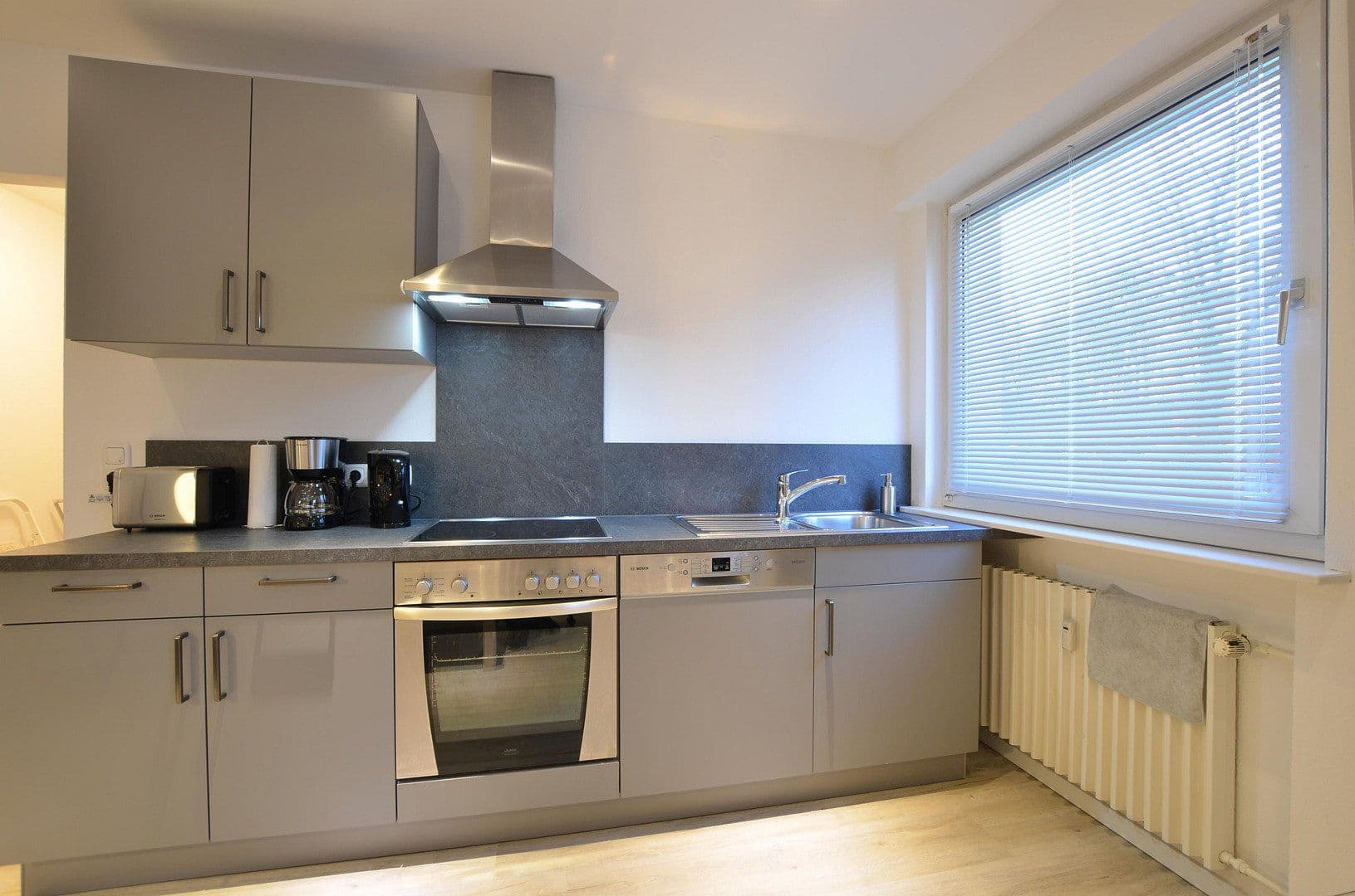 Pronájem bytu 1+1 35 m², Alsbergstr. 1, Waldbröl, Severní Porýní-Vestfálsko Pronájem bytu 1+1 35 m², Alsbergstr. 1, Waldbröl, Severní Porýní-Vestfálsko