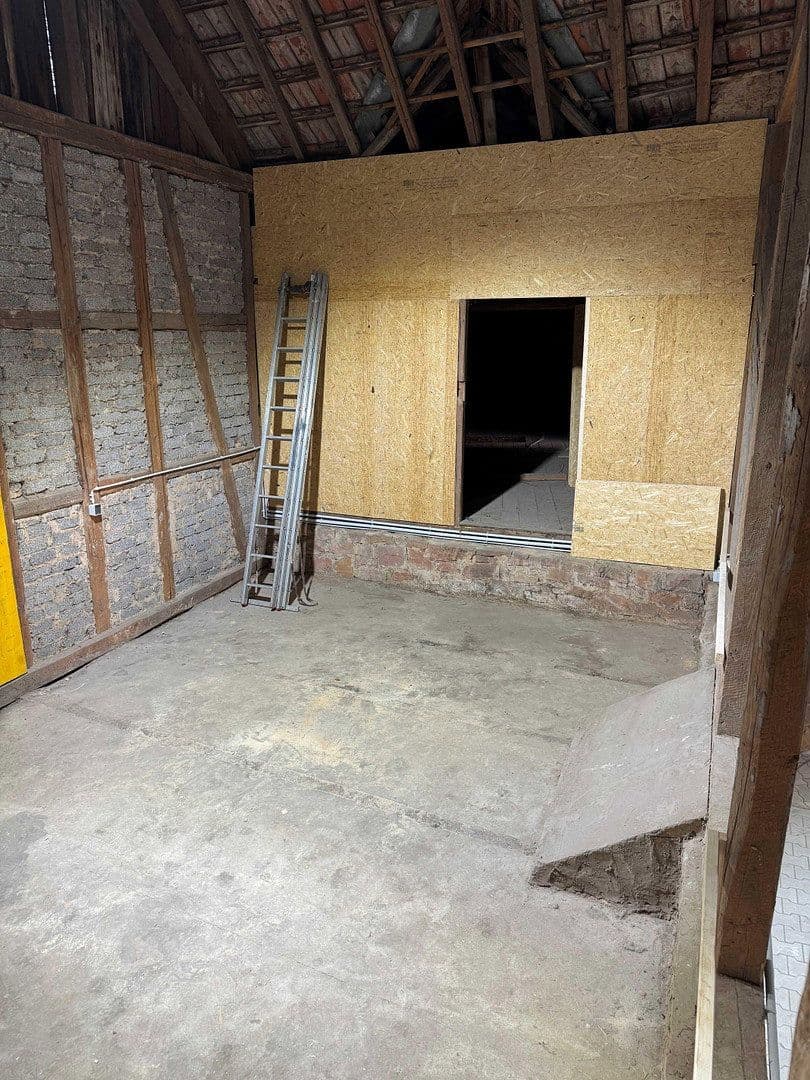 Pronájem nebytového prostoru 140 m², Büdingen, Hessen Pronájem nebytového prostoru 140 m², Büdingen, Hessen