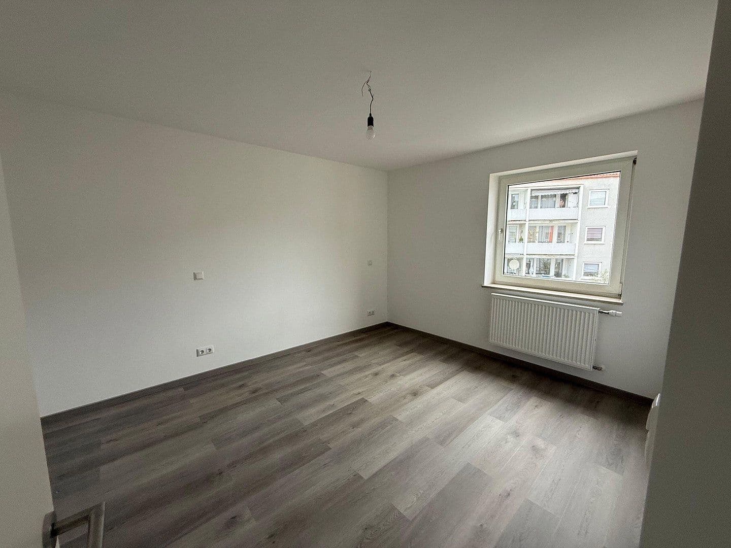 Pronájem bytu 2+kk 58 m², Merianstr. 31, München, Bavorsko Pronájem bytu 2+kk 58 m², Merianstr. 31, München, Bavorsko