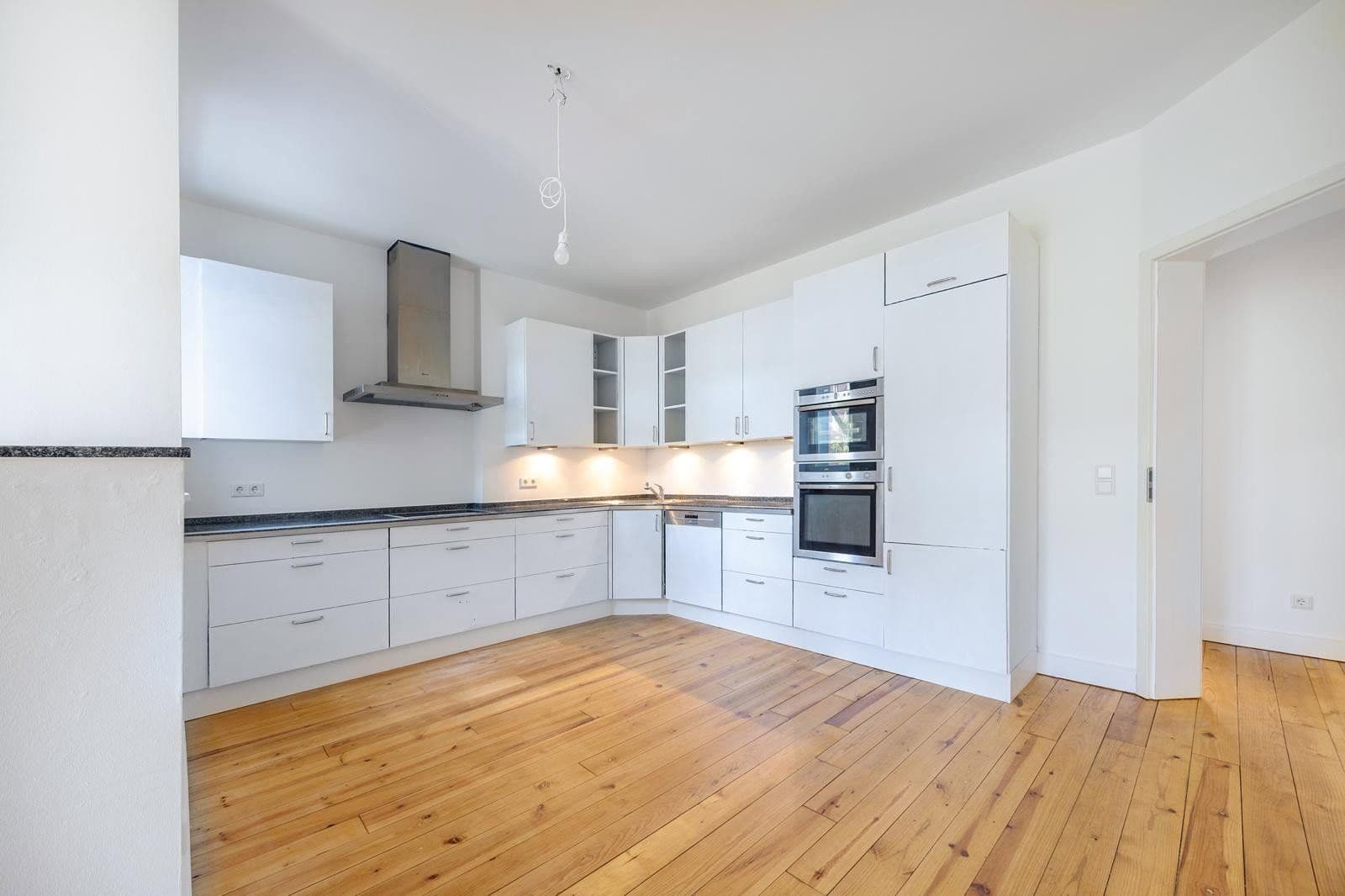 Prodej bytu 3+1 90 m², Schnellstr. 26, Hamburg, Hamburg Prodej bytu 3+1 90 m², Schnellstr. 26, Hamburg, Hamburg