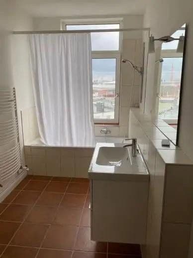 Pronájem bytu 5+1 147 m², Lübeck, Šlesvicko-Holštýnsko Pronájem bytu 5+1 147 m², Lübeck, Šlesvicko-Holštýnsko