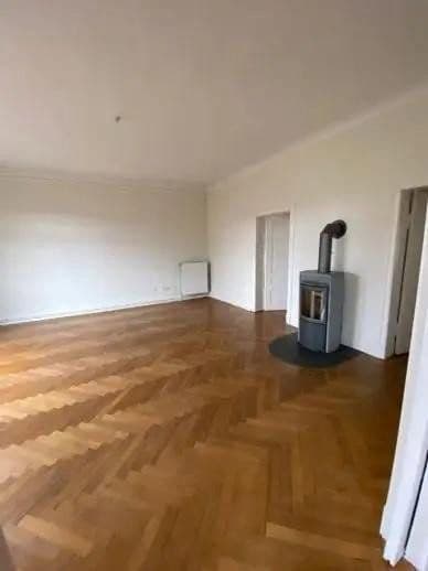 Pronájem bytu 5+1 147 m², Lübeck, Šlesvicko-Holštýnsko Pronájem bytu 5+1 147 m², Lübeck, Šlesvicko-Holštýnsko