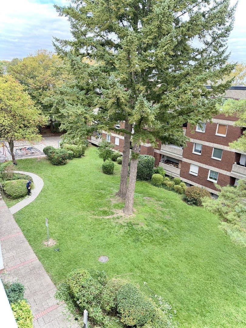 Prodej bytu 2+1 42 m², Frank-Wedekind-Straße 00, Wiesbaden, Hessen Prodej bytu 2+1 42 m², Frank-Wedekind-Straße 00, Wiesbaden, Hessen