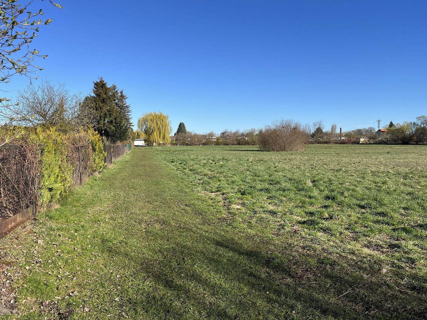 Prodej pozemku 870 m², Berlin, Berlín Prodej pozemku 870 m², Berlin, Berlín