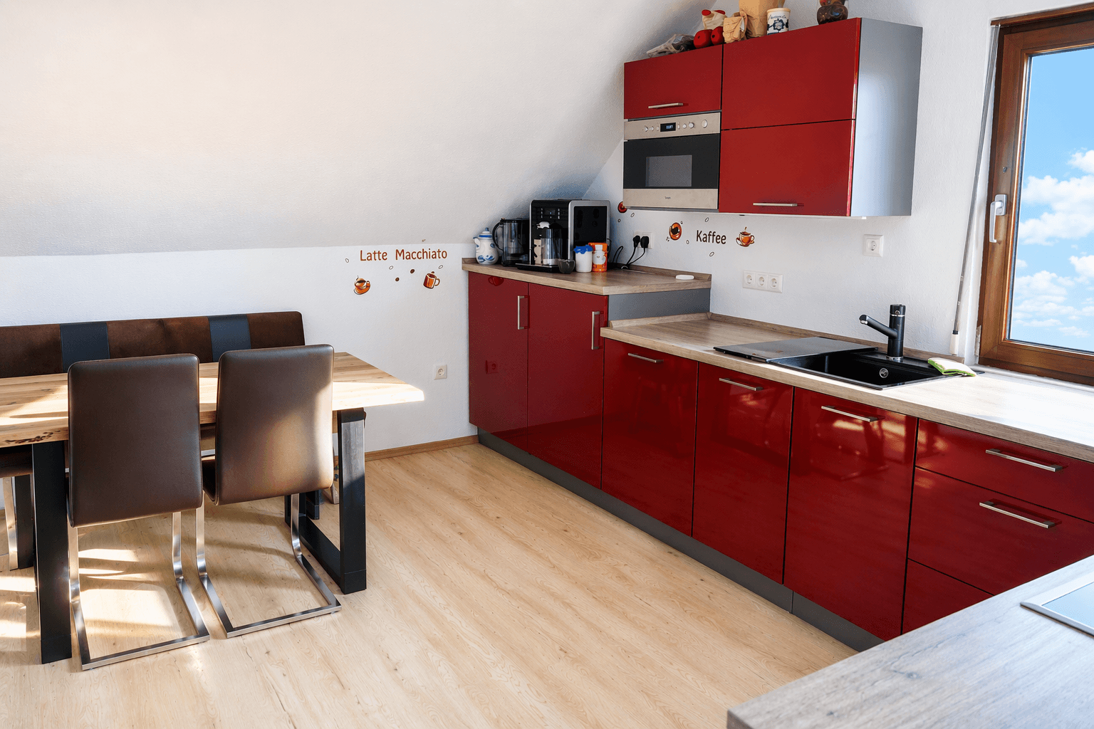 Pronájem bytu 2+1 47 m², Großmaischeid, Porýní-Falc Pronájem bytu 2+1 47 m², Großmaischeid, Porýní-Falc