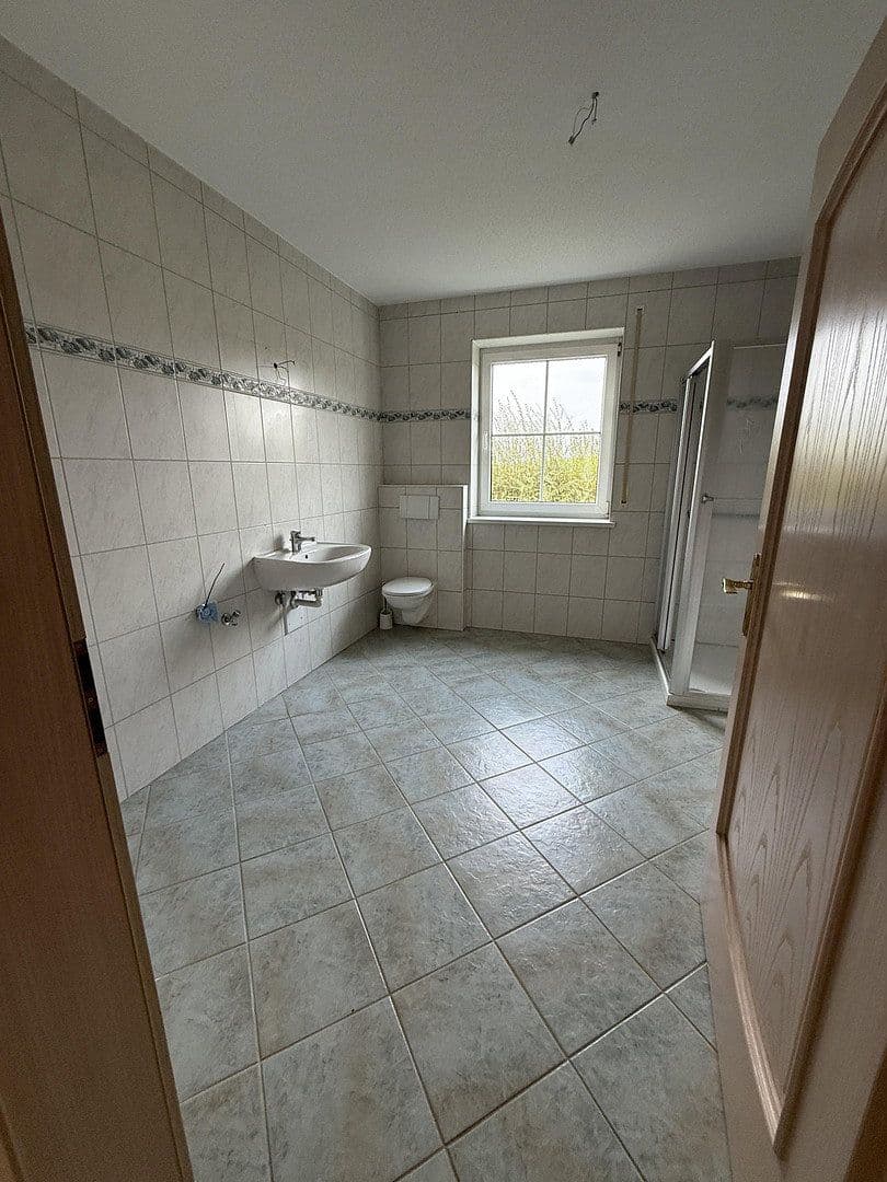 Pronájem bytu 3+1 102 m², Schillerstraße 21, Neufahrn in Niederbayern, Bavorsko Pronájem bytu 3+1 102 m², Schillerstraße 21, Neufahrn in Niederbayern, Bavorsko