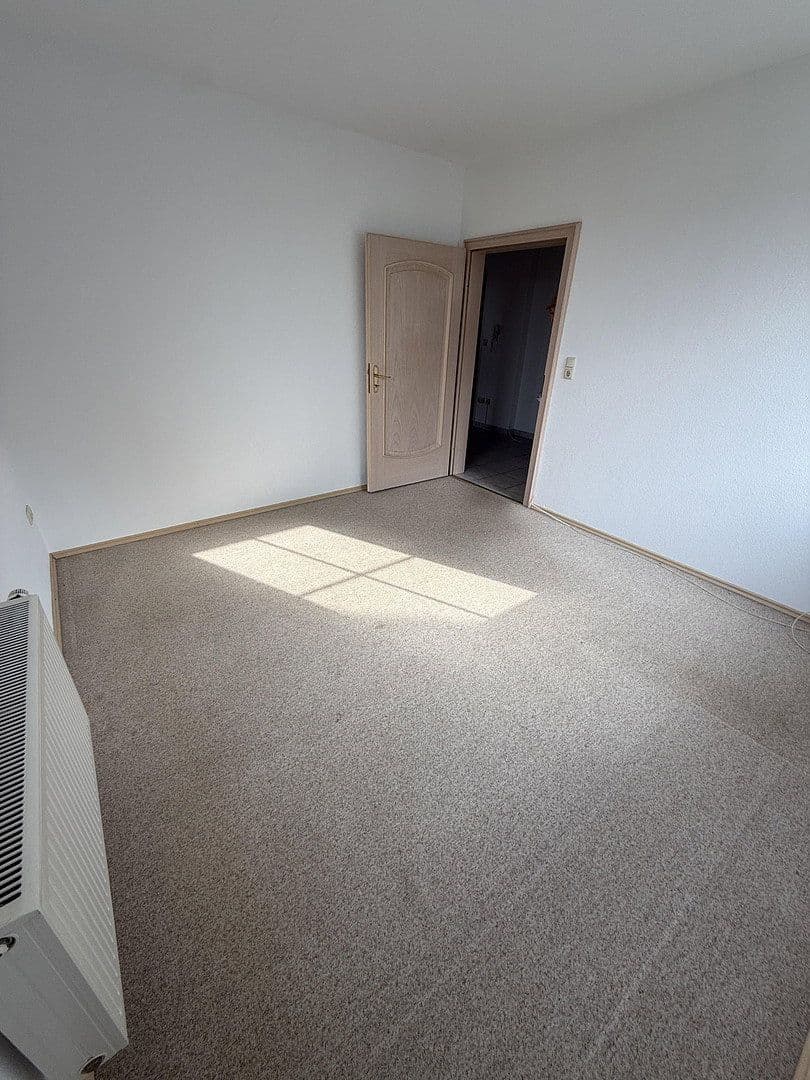 Pronájem bytu 3+1 102 m², Schillerstraße 21, Neufahrn in Niederbayern, Bavorsko Pronájem bytu 3+1 102 m², Schillerstraße 21, Neufahrn in Niederbayern, Bavorsko