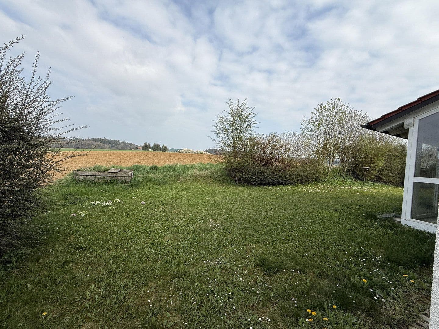 Pronájem bytu 3+1 102 m², Schillerstraße 21, Neufahrn in Niederbayern, Bavorsko Pronájem bytu 3+1 102 m², Schillerstraße 21, Neufahrn in Niederbayern, Bavorsko