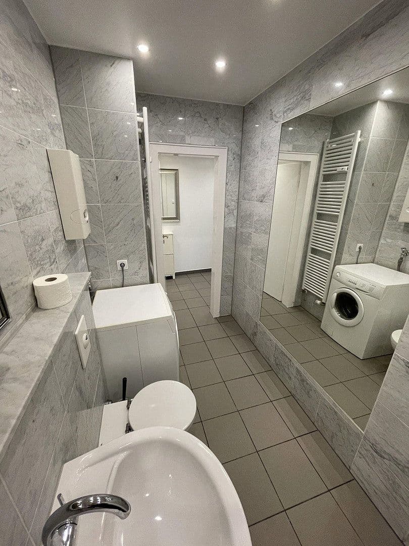 Prodej bytu 2+1 57 m², Berger Str. 23, Düsseldorf, Severní Porýní-Vestfálsko Prodej bytu 2+1 57 m², Berger Str. 23, Düsseldorf, Severní Porýní-Vestfálsko