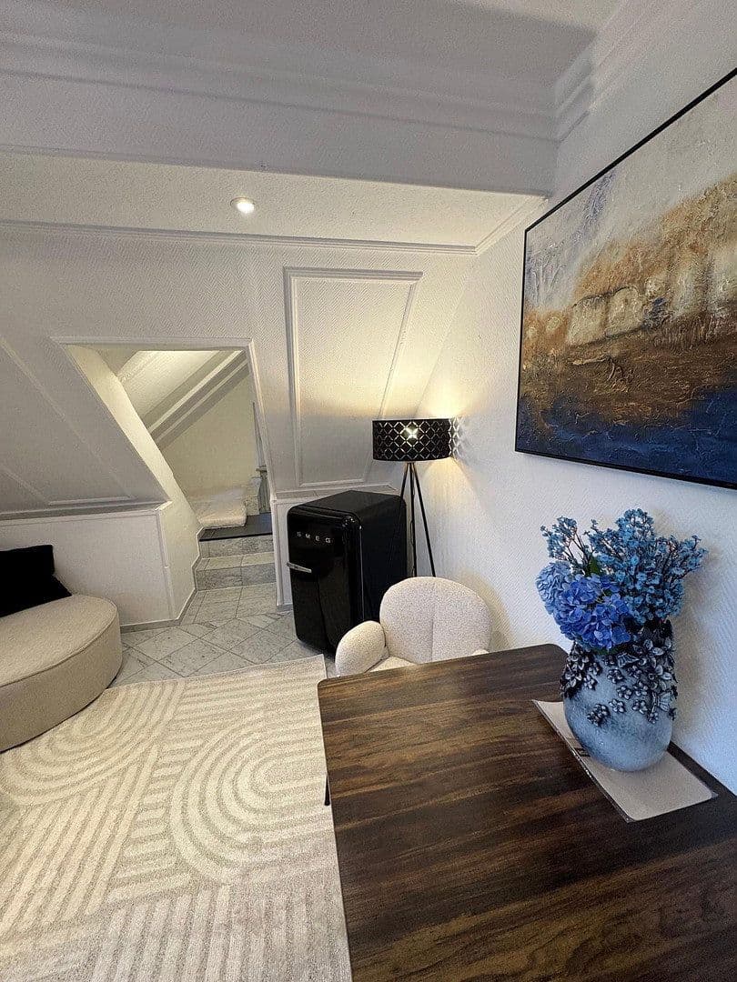 Pronájem bytu 1+1 33 m², Schwarzhölzlstraße 6, Karlsfeld, Bavorsko Pronájem bytu 1+1 33 m², Schwarzhölzlstraße 6, Karlsfeld, Bavorsko