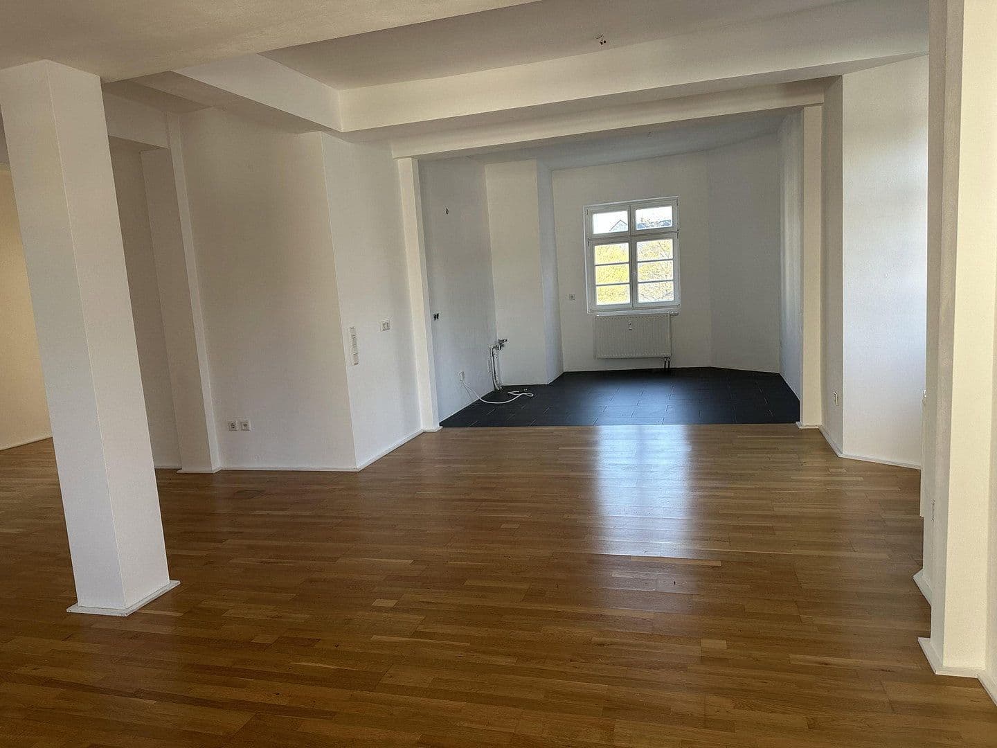Pronájem bytu 3+1 82 m², Liebfrauenstraße 55, Gelsenkirchen, Severní Porýní-Vestfálsko Pronájem bytu 3+1 82 m², Liebfrauenstraße 55, Gelsenkirchen, Severní Porýní-Vestfálsko