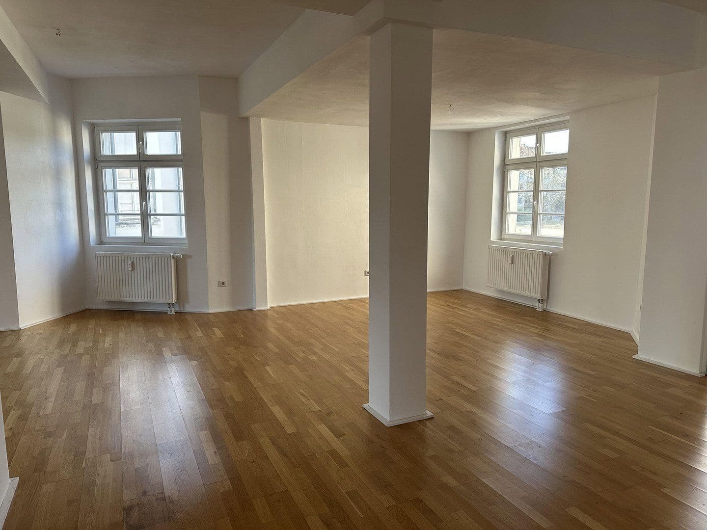 Pronájem bytu 3+1 82 m², Liebfrauenstraße 55, Gelsenkirchen, Severní Porýní-Vestfálsko Pronájem bytu 3+1 82 m², Liebfrauenstraße 55, Gelsenkirchen, Severní Porýní-Vestfálsko