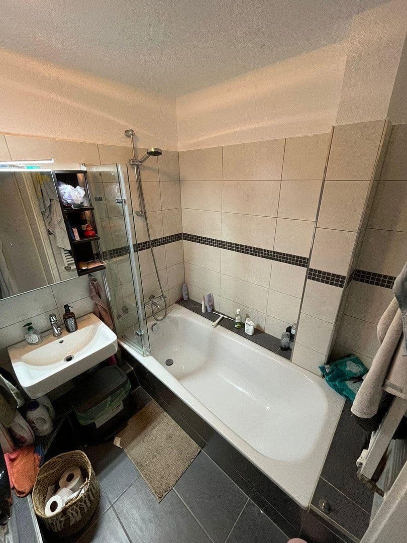 Pronájem bytu 3+1 23 m², Olewischtwiet 15, Hamburg, Hamburg Pronájem bytu 3+1 23 m², Olewischtwiet 15, Hamburg, Hamburg