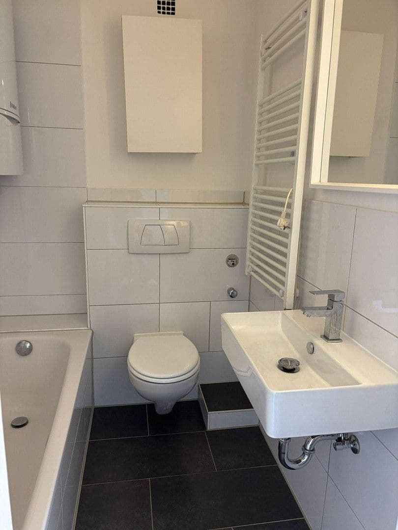 Pronájem bytu 2+1 55 m², Goethestraße 70, Offenbach am Main, Hessen Pronájem bytu 2+1 55 m², Goethestraße 70, Offenbach am Main, Hessen