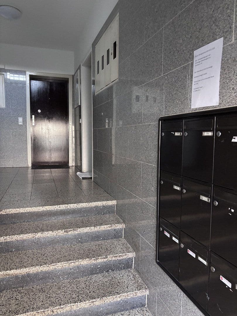 Prodej bytu 2+1 62 m², Würzburgerstraße 59, Köln, Severní Porýní-Vestfálsko Prodej bytu 2+1 62 m², Würzburgerstraße 59, Köln, Severní Porýní-Vestfálsko