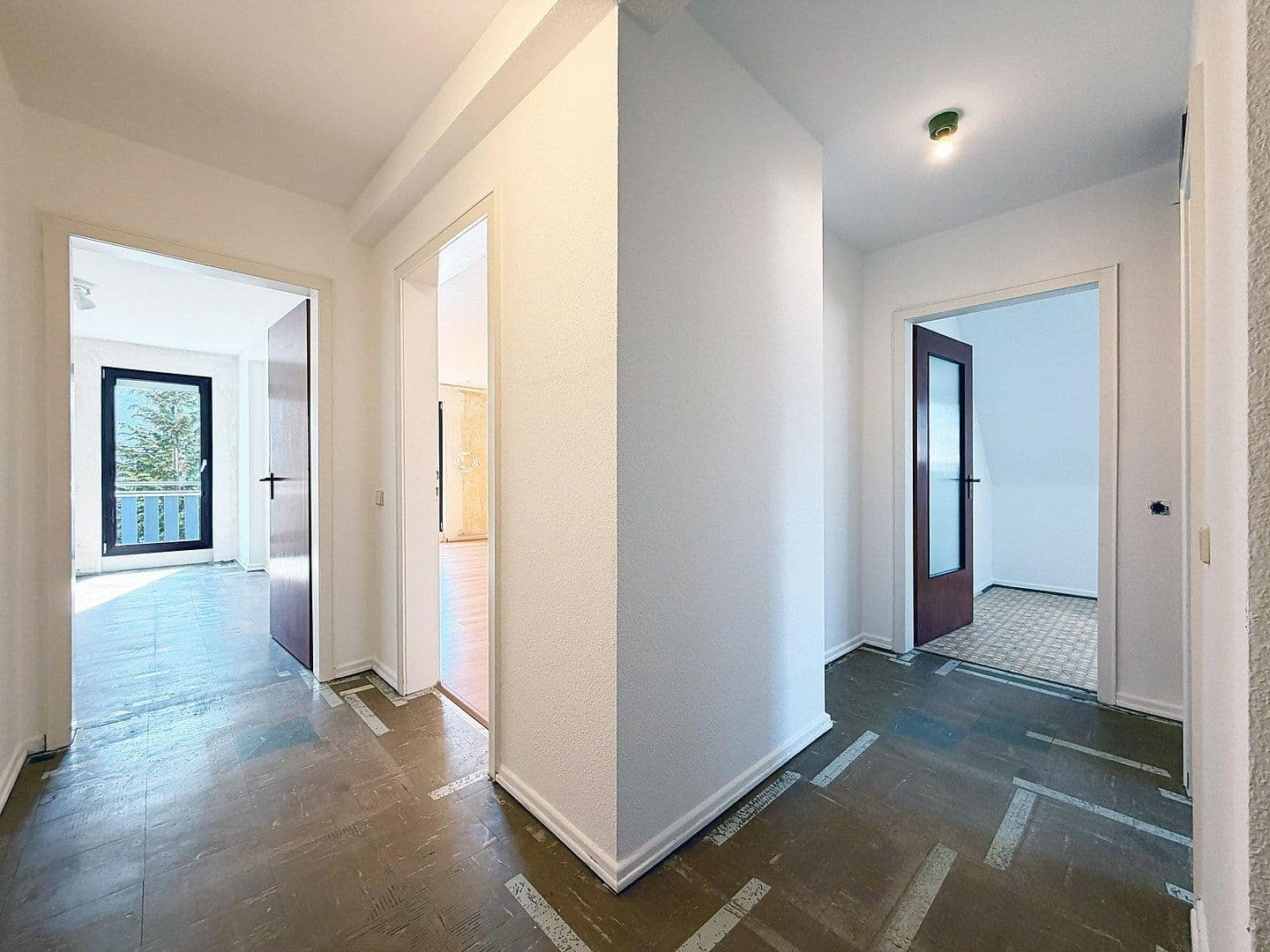 Prodej domu 306 m², pozemek 673 m², Penningsfelder Weg 89, Köln, Severní Porýní-Vestfálsko Prodej domu 306 m², pozemek 673 m², Penningsfelder Weg 89, Köln, Severní Porýní-Vestfálsko