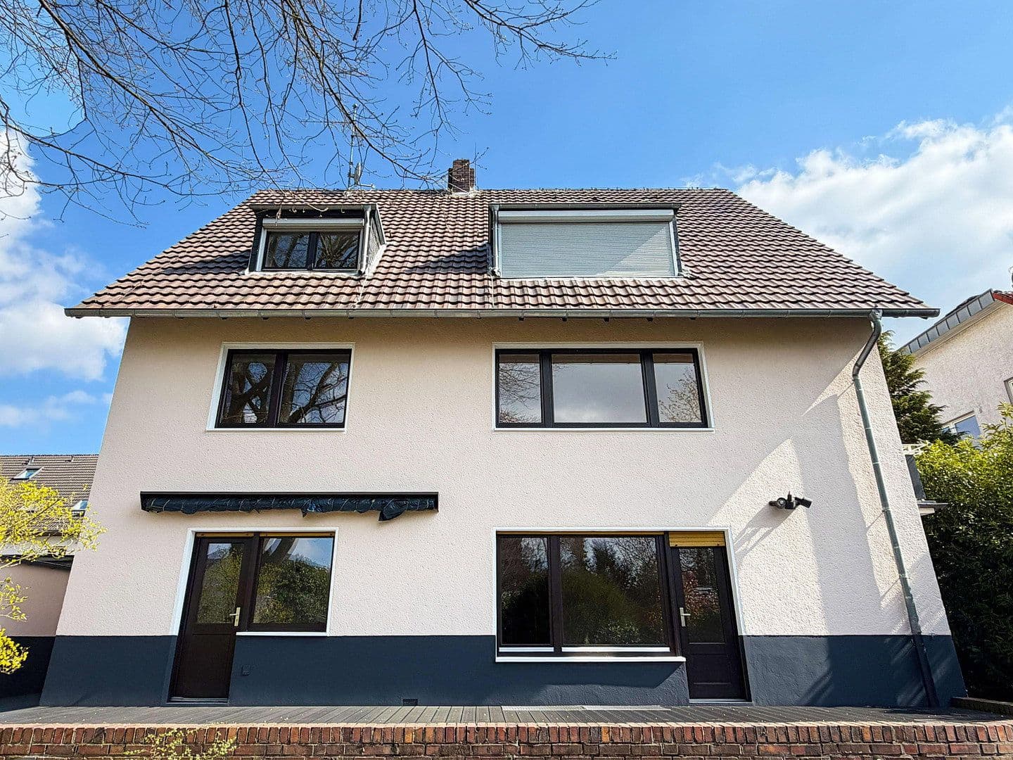 Prodej domu 306 m², pozemek 673 m², Penningsfelder Weg 89, Köln, Severní Porýní-Vestfálsko Prodej domu 306 m², pozemek 673 m², Penningsfelder Weg 89, Köln, Severní Porýní-Vestfálsko