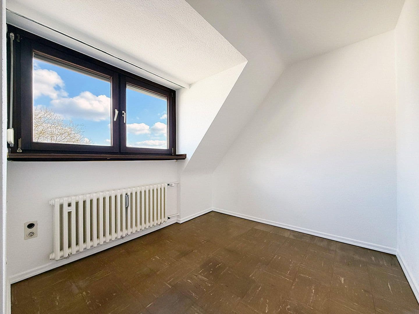 Prodej domu 306 m², pozemek 673 m², Penningsfelder Weg 89, Köln, Severní Porýní-Vestfálsko Prodej domu 306 m², pozemek 673 m², Penningsfelder Weg 89, Köln, Severní Porýní-Vestfálsko