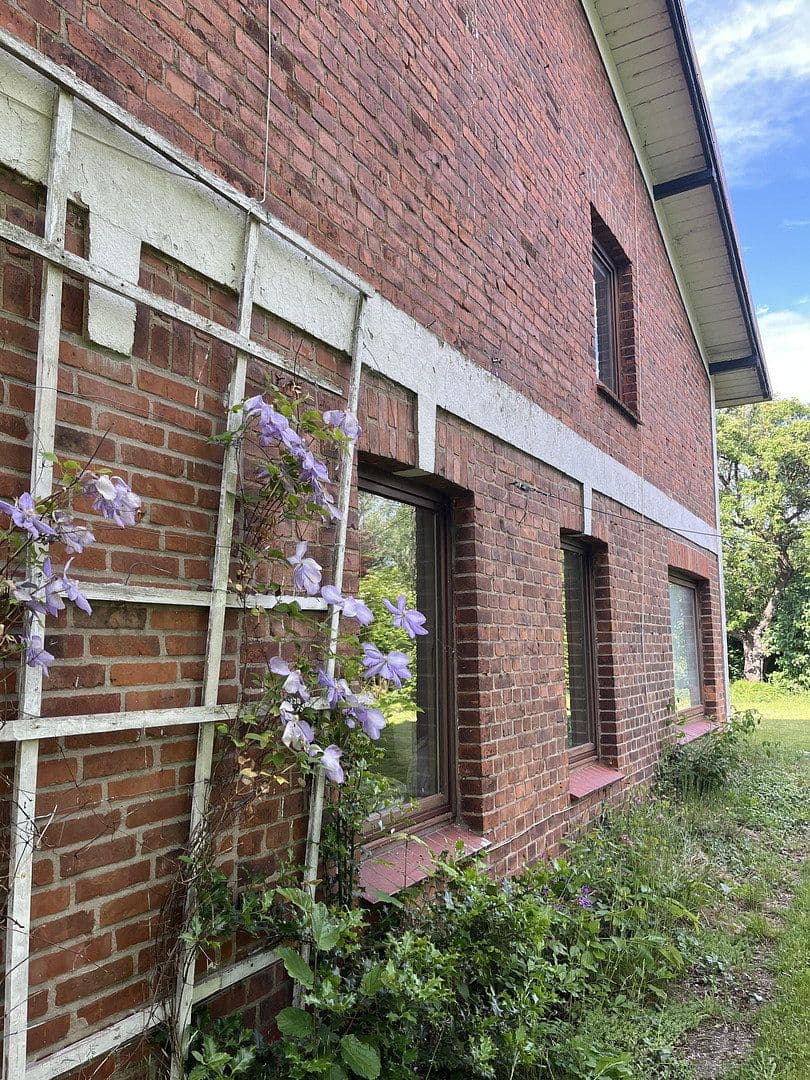 Prodej domu 374 m², pozemek 2.144 m², Wentorf (Amt Sandesneben), Šlesvicko-Holštýnsko Prodej domu 374 m², pozemek 2.144 m², Wentorf (Amt Sandesneben), Šlesvicko-Holštýnsko