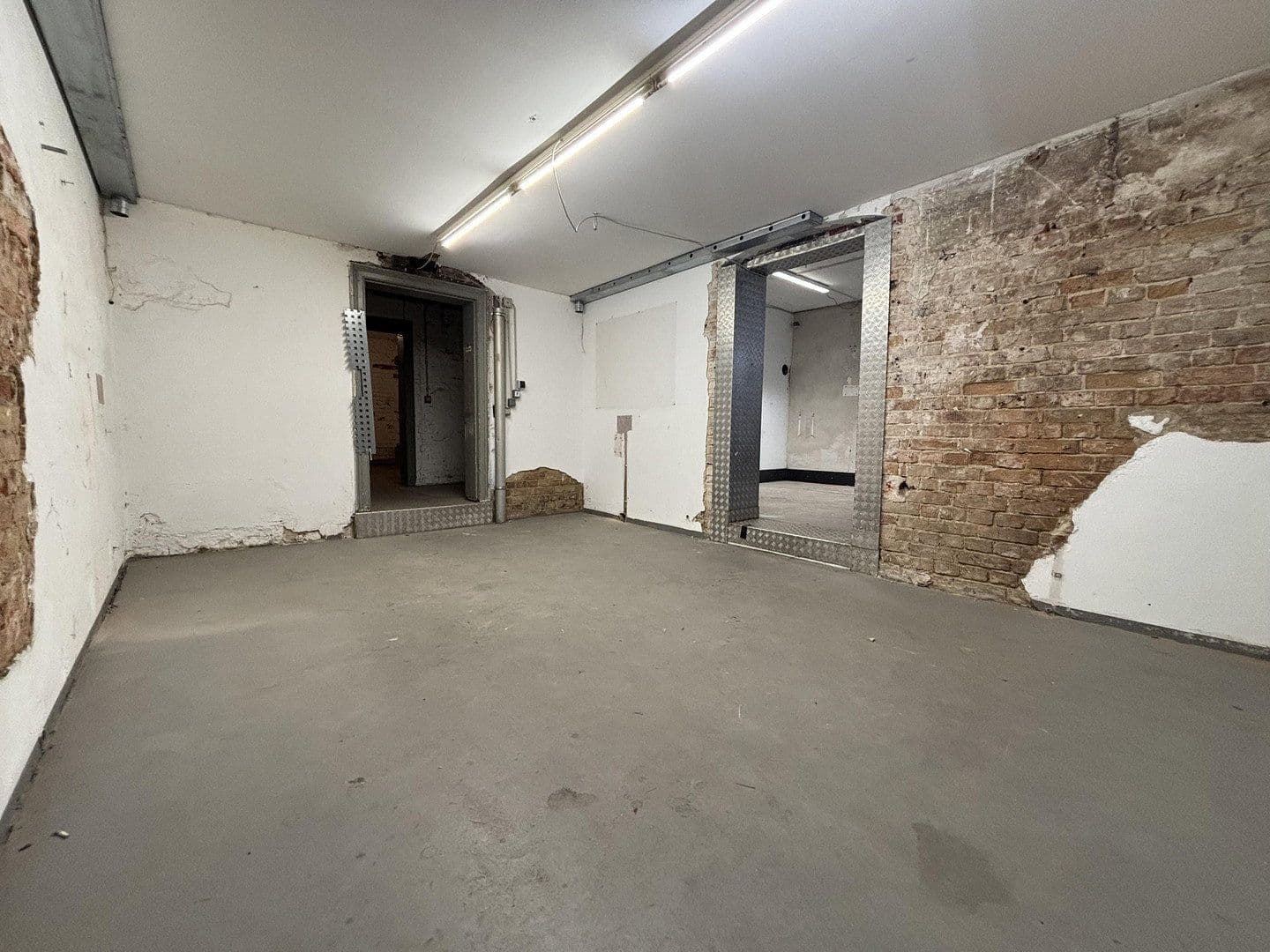 Pronájem nebytového prostoru 80 m², Oppelner Straße 33, Berlin, Berlín Pronájem nebytového prostoru 80 m², Oppelner Straße 33, Berlin, Berlín