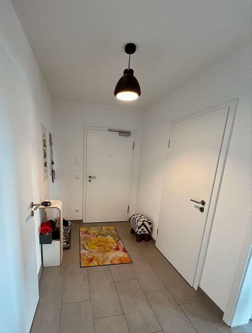 Pronájem bytu 2+1 71 m², Lavendelweg 3, Kirchheim b. München, Bavorsko Pronájem bytu 2+1 71 m², Lavendelweg 3, Kirchheim b. München, Bavorsko