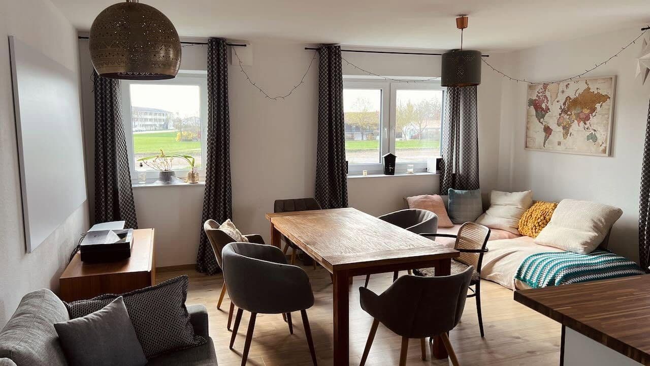 Pronájem bytu 2+1 71 m², Lavendelweg 3, Kirchheim b. München, Bavorsko Pronájem bytu 2+1 71 m², Lavendelweg 3, Kirchheim b. München, Bavorsko