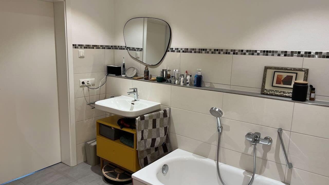 Pronájem bytu 2+1 71 m², Lavendelweg 3, Kirchheim b. München, Bavorsko Pronájem bytu 2+1 71 m², Lavendelweg 3, Kirchheim b. München, Bavorsko