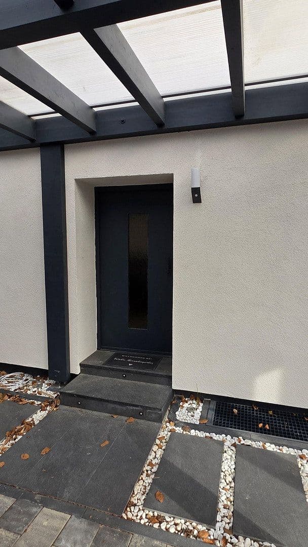 Prodej domu 180 m², pozemek 960 m², Herzenstraße 25, Leipzig, Sasko Prodej domu 180 m², pozemek 960 m², Herzenstraße 25, Leipzig, Sasko