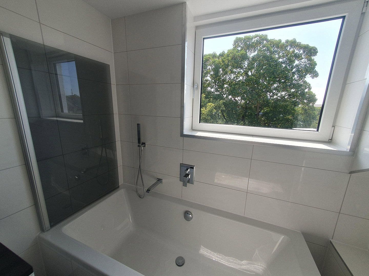 Prodej bytu 6+1 152 m², Wilhelm-Leuschner-Str. 40, Darmstadt, Hessen Prodej bytu 6+1 152 m², Wilhelm-Leuschner-Str. 40, Darmstadt, Hessen