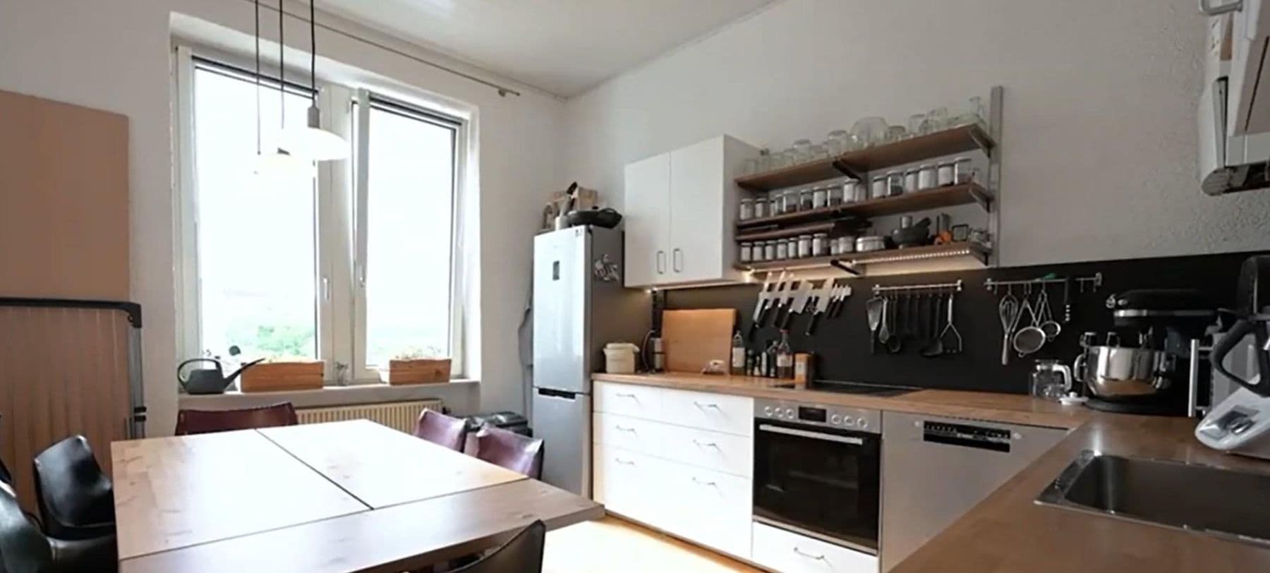 Prodej bytu 6+1 152 m², Wilhelm-Leuschner-Str. 40, Darmstadt, Hessen Prodej bytu 6+1 152 m², Wilhelm-Leuschner-Str. 40, Darmstadt, Hessen