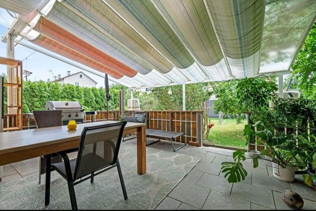 Prodej domu 152 m², pozemek 637 m², Bad Saulgau, Bádensko-Württembersko Prodej domu 152 m², pozemek 637 m², Bad Saulgau, Bádensko-Württembersko
