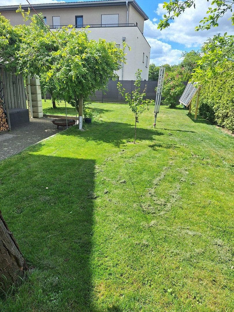 Prodej domu 152 m², pozemek 637 m², Bad Saulgau, Bádensko-Württembersko Prodej domu 152 m², pozemek 637 m², Bad Saulgau, Bádensko-Württembersko
