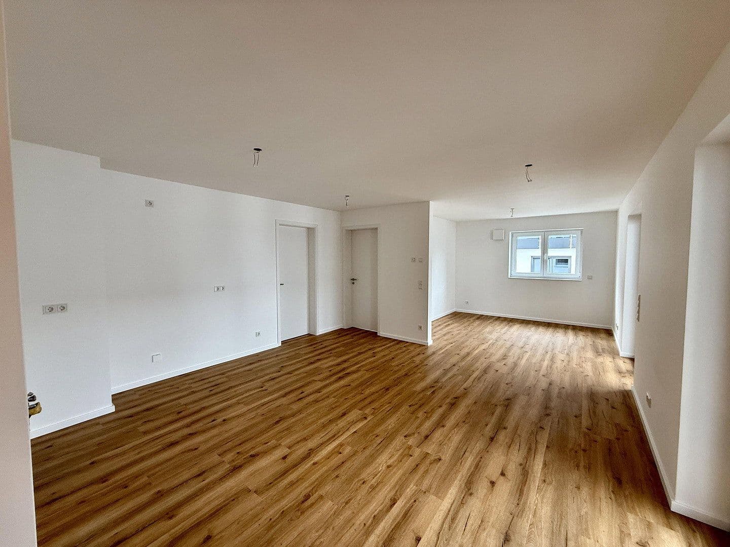 Pronájem bytu 3+1 92 m², Neunkirchen-Seelscheid, Severní Porýní-Vestfálsko Pronájem bytu 3+1 92 m², Neunkirchen-Seelscheid, Severní Porýní-Vestfálsko