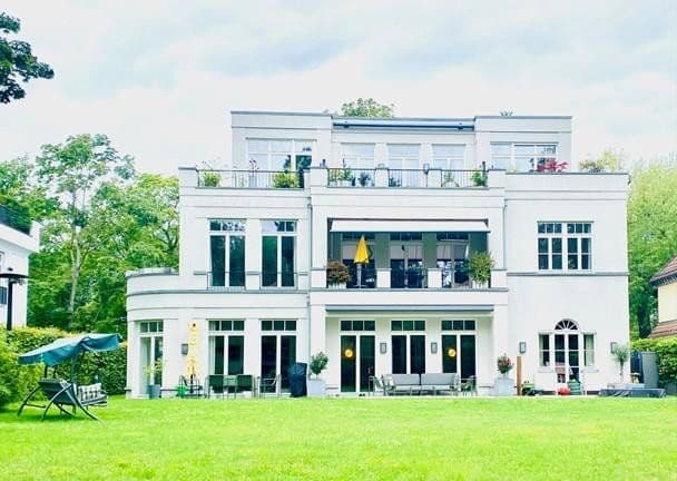 Prodej bytu 7+1 245 m², Wangenheimstrasse 30, Berlin, Berlín Prodej bytu 7+1 245 m², Wangenheimstrasse 30, Berlin, Berlín