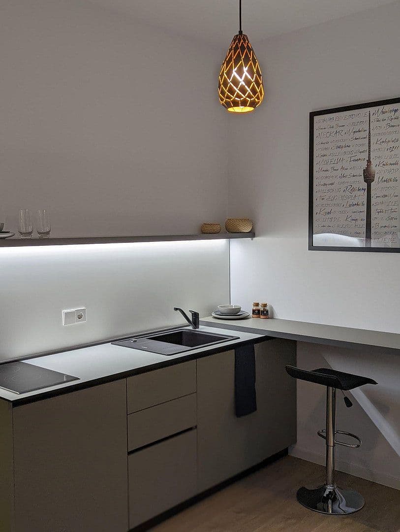 Pronájem bytu 1+1 18 m², Rotebühlstrasse 108, Stuttgart West, Bádensko-Württembersko Pronájem bytu 1+1 18 m², Rotebühlstrasse 108, Stuttgart West, Bádensko-Württembersko