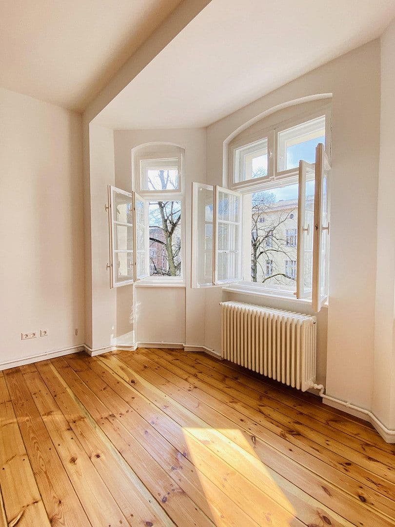 Prodej bytu 4+1 144 m², Sponholzstraße 40, Berlin, Berlín Prodej bytu 4+1 144 m², Sponholzstraße 40, Berlin, Berlín