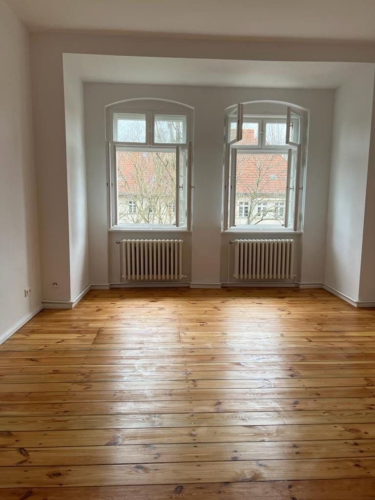 Prodej bytu 4+1 144 m², Sponholzstraße 40, Berlin, Berlín Prodej bytu 4+1 144 m², Sponholzstraße 40, Berlin, Berlín