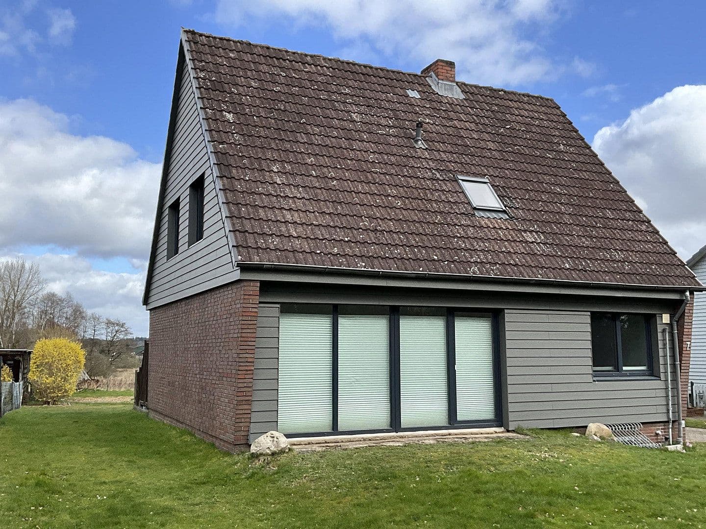 Prodej domu 110 m², pozemek 770 m², Fitzbek, Šlesvicko-Holštýnsko Prodej domu 110 m², pozemek 770 m², Fitzbek, Šlesvicko-Holštýnsko