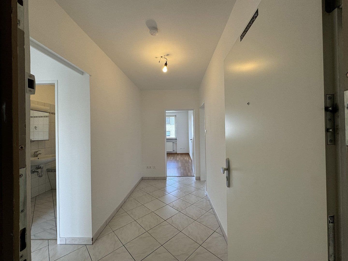 Pronájem bytu 2+1 66 m², Berger Straße 100, Frankfurt am Main, Hessen Pronájem bytu 2+1 66 m², Berger Straße 100, Frankfurt am Main, Hessen