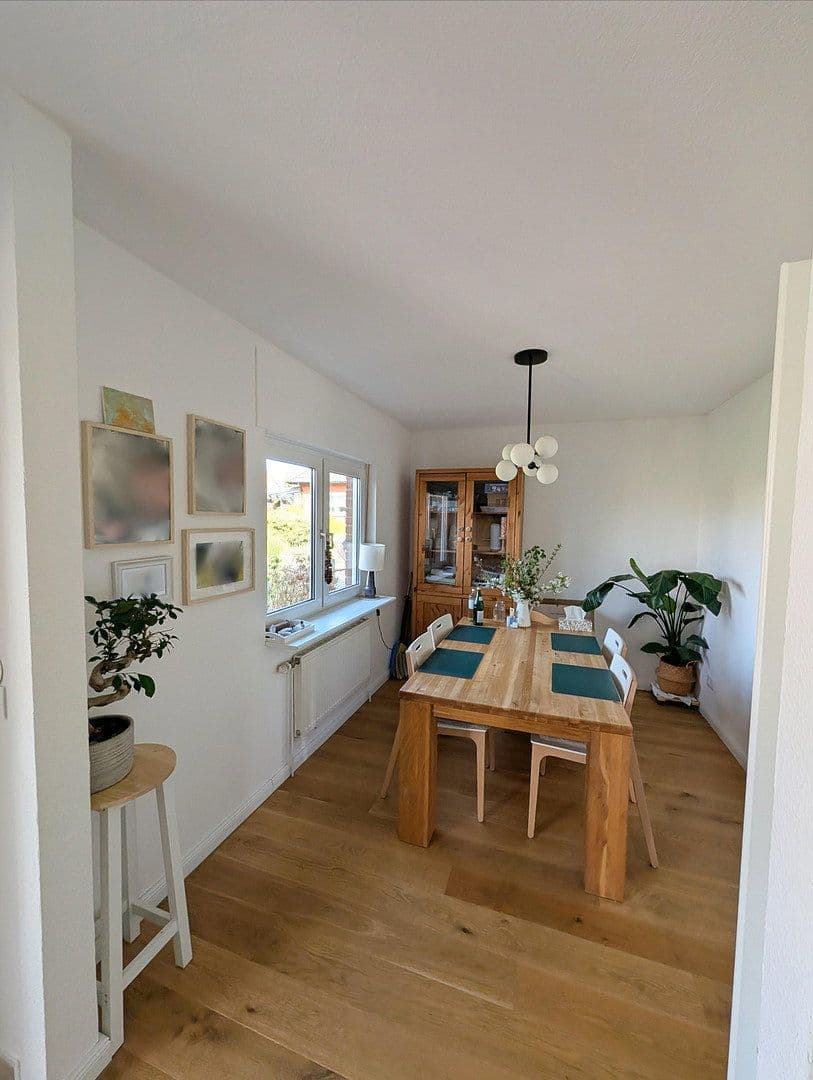 Prodej domu 113 m², pozemek 800 m², Apensen, Dolní Sasko Prodej domu 113 m², pozemek 800 m², Apensen, Dolní Sasko