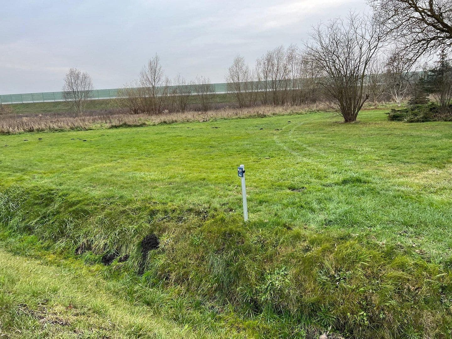 Prodej pozemku 1.450 m², Bahnweg 2, Oberkrämer, Braniborsko Prodej pozemku 1.450 m², Bahnweg 2, Oberkrämer, Braniborsko