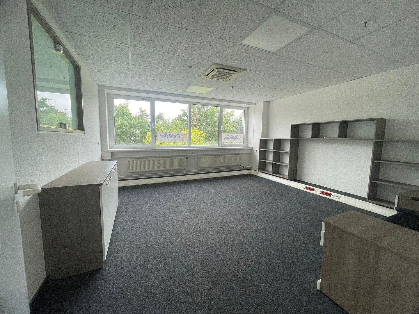 Pronájem kanceláře 25.179 m², Am Huxmühlenbach 7, Osnabrück, Dolní Sasko Pronájem kanceláře 25.179 m², Am Huxmühlenbach 7, Osnabrück, Dolní Sasko