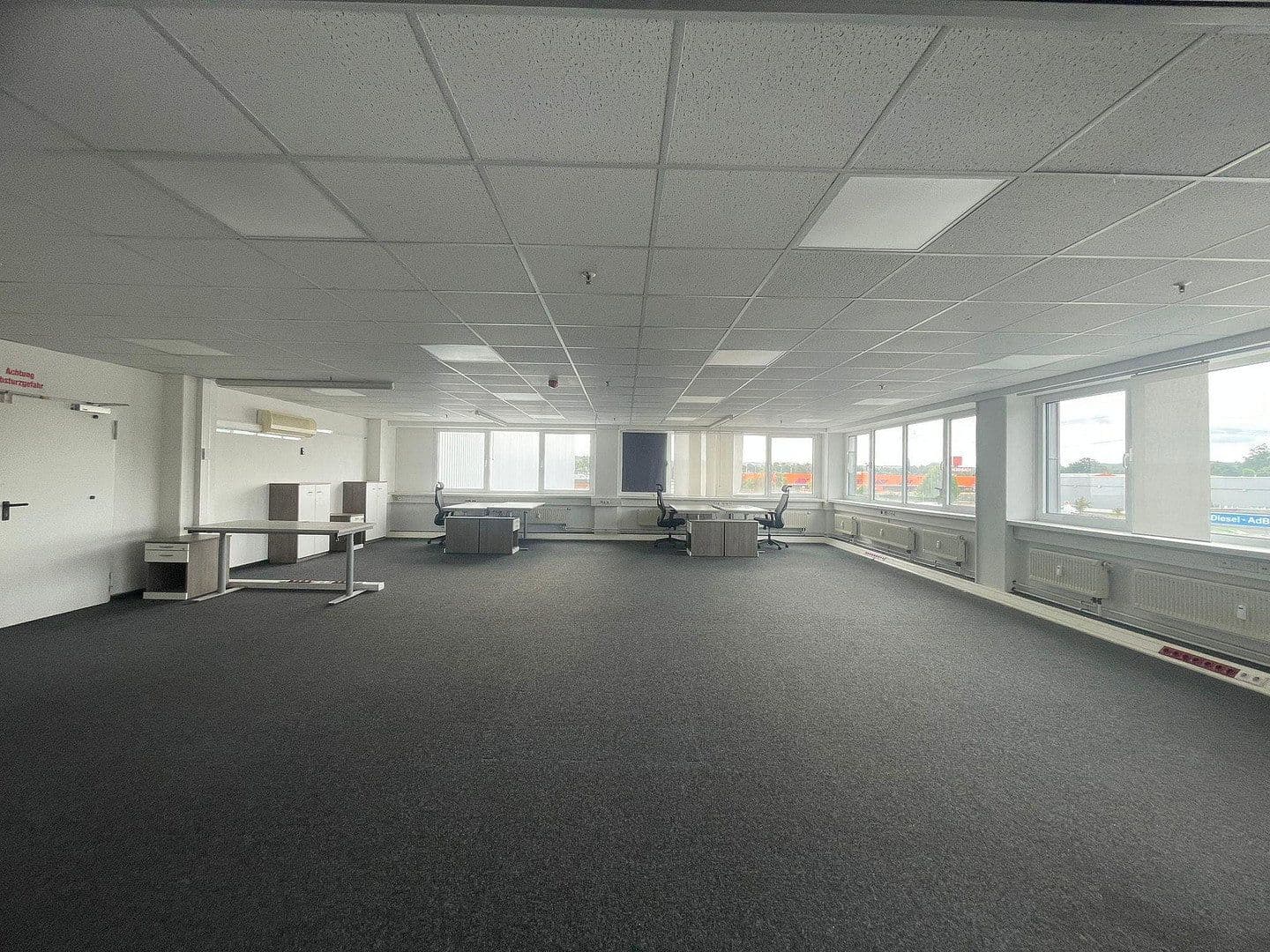 Pronájem kanceláře 25.179 m², Am Huxmühlenbach 7, Osnabrück, Dolní Sasko Pronájem kanceláře 25.179 m², Am Huxmühlenbach 7, Osnabrück, Dolní Sasko