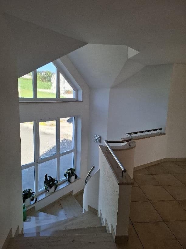 Prodej domu 218 m², pozemek 1.459 m², Hausen, Bavorsko Prodej domu 218 m², pozemek 1.459 m², Hausen, Bavorsko