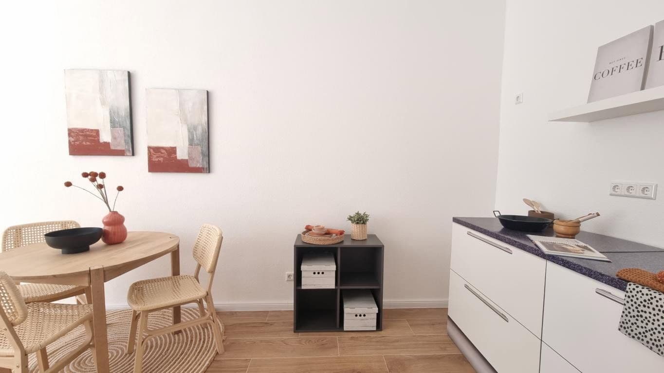 Pronájem bytu 1+1 44 m², Schwimmbadstr. 27, Bruchsal, Bádensko-Württembersko Pronájem bytu 1+1 44 m², Schwimmbadstr. 27, Bruchsal, Bádensko-Württembersko