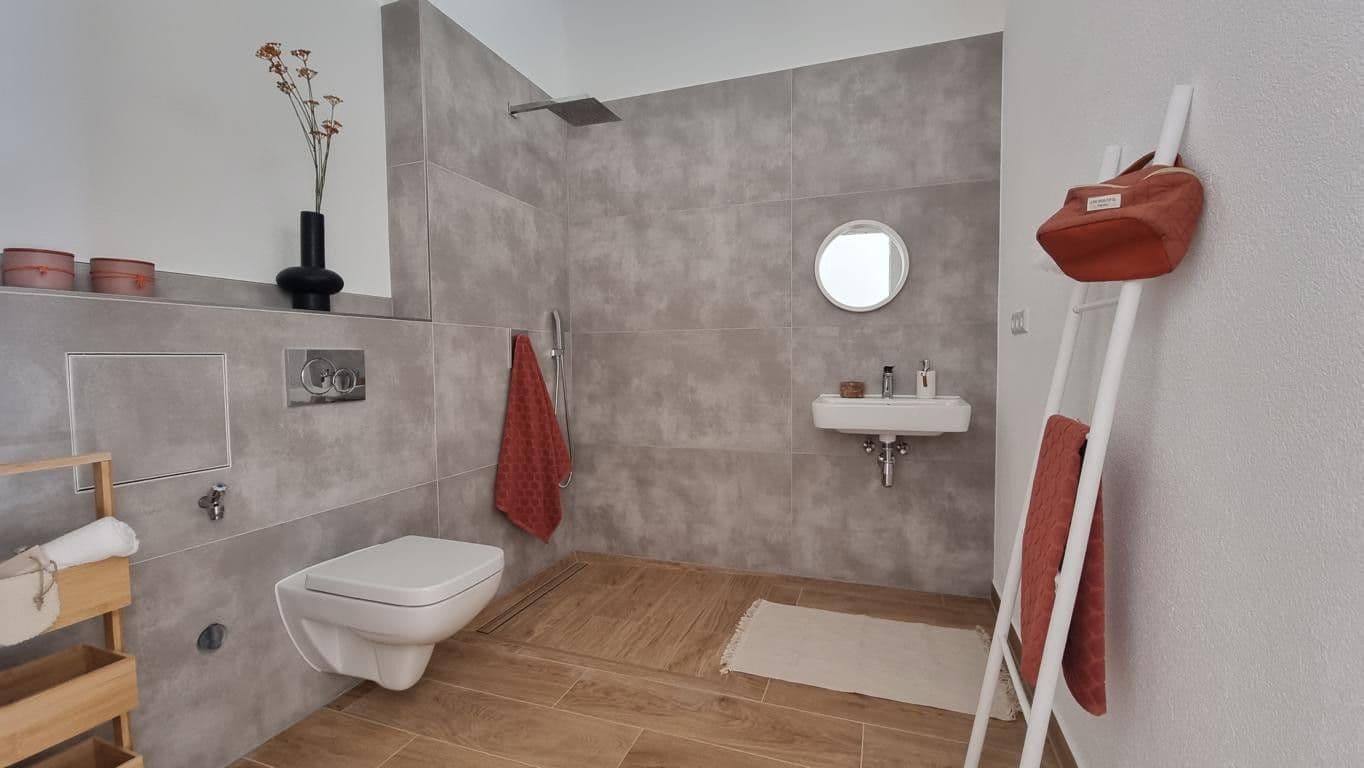 Pronájem bytu 1+1 44 m², Schwimmbadstr. 27, Bruchsal, Bádensko-Württembersko Pronájem bytu 1+1 44 m², Schwimmbadstr. 27, Bruchsal, Bádensko-Württembersko