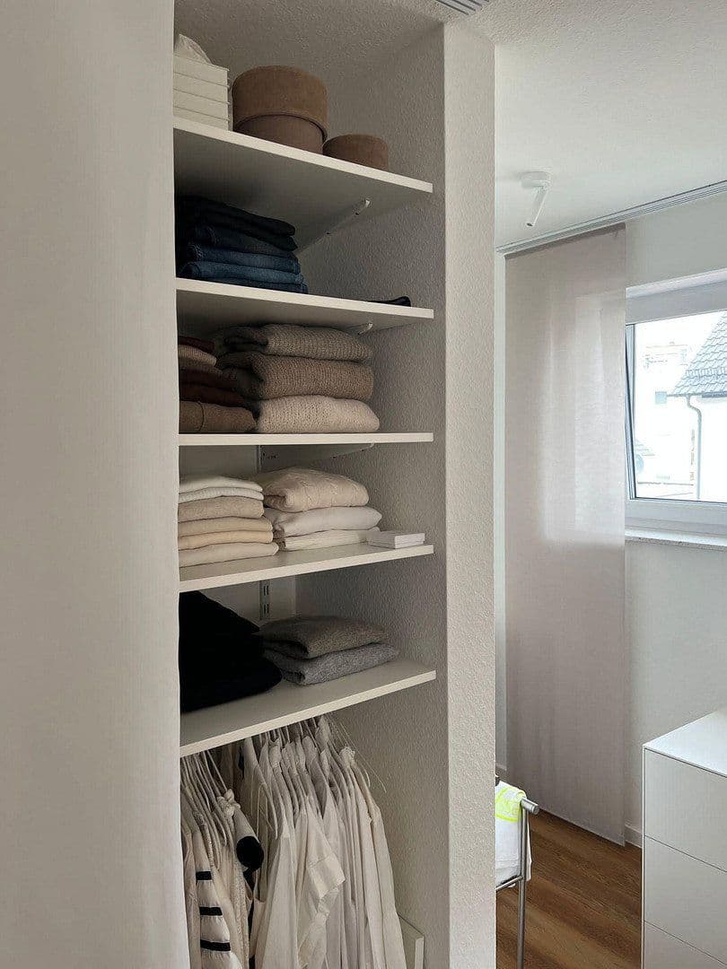 Pronájem bytu 3+1 102 m², Schwäbisch Hall, Bádensko-Württembersko Pronájem bytu 3+1 102 m², Schwäbisch Hall, Bádensko-Württembersko