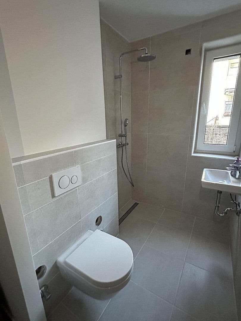 Pronájem bytu 2+1 32 m², Hundert-Morgen-Str. 2B, Kelsterbach, Hessen Pronájem bytu 2+1 32 m², Hundert-Morgen-Str. 2B, Kelsterbach, Hessen