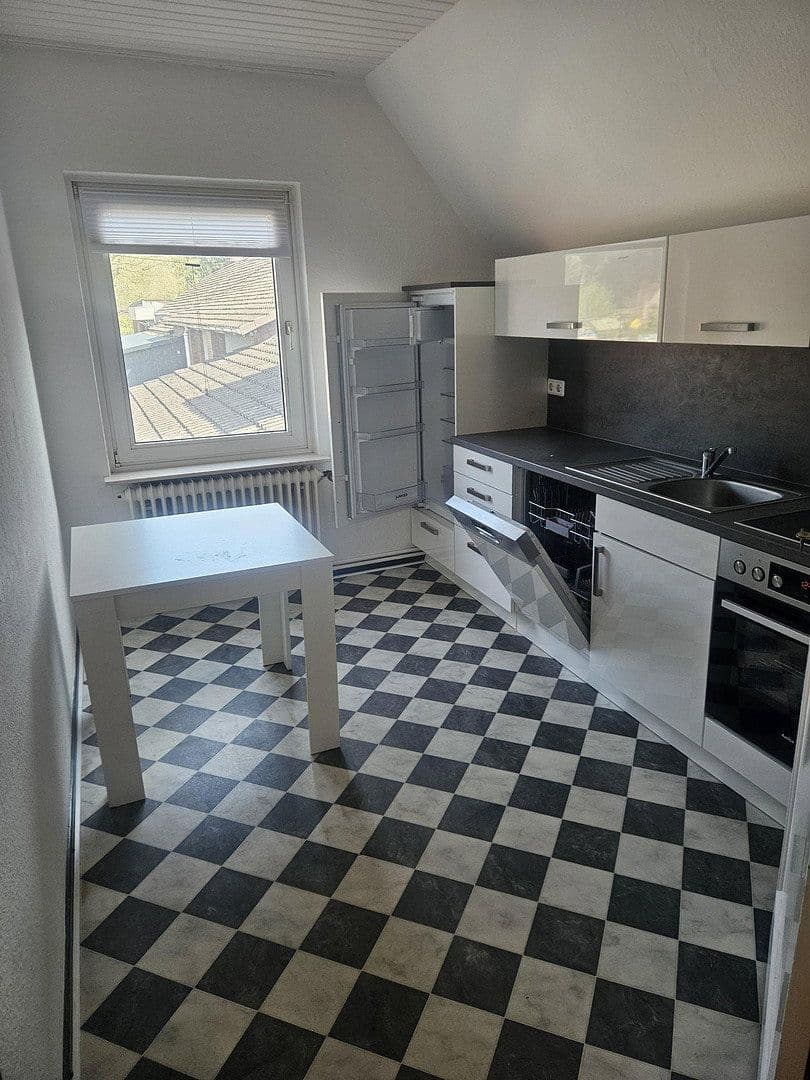 Pronájem bytu 3+1 70 m², Wardenburg, Dolní Sasko Pronájem bytu 3+1 70 m², Wardenburg, Dolní Sasko